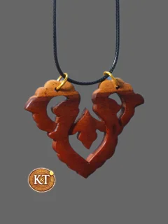 گردنبند عناب